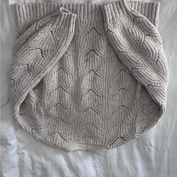 Old Navy Neutral Cream Cable Knit Button-Front Cardigan - Picture 2 of 3